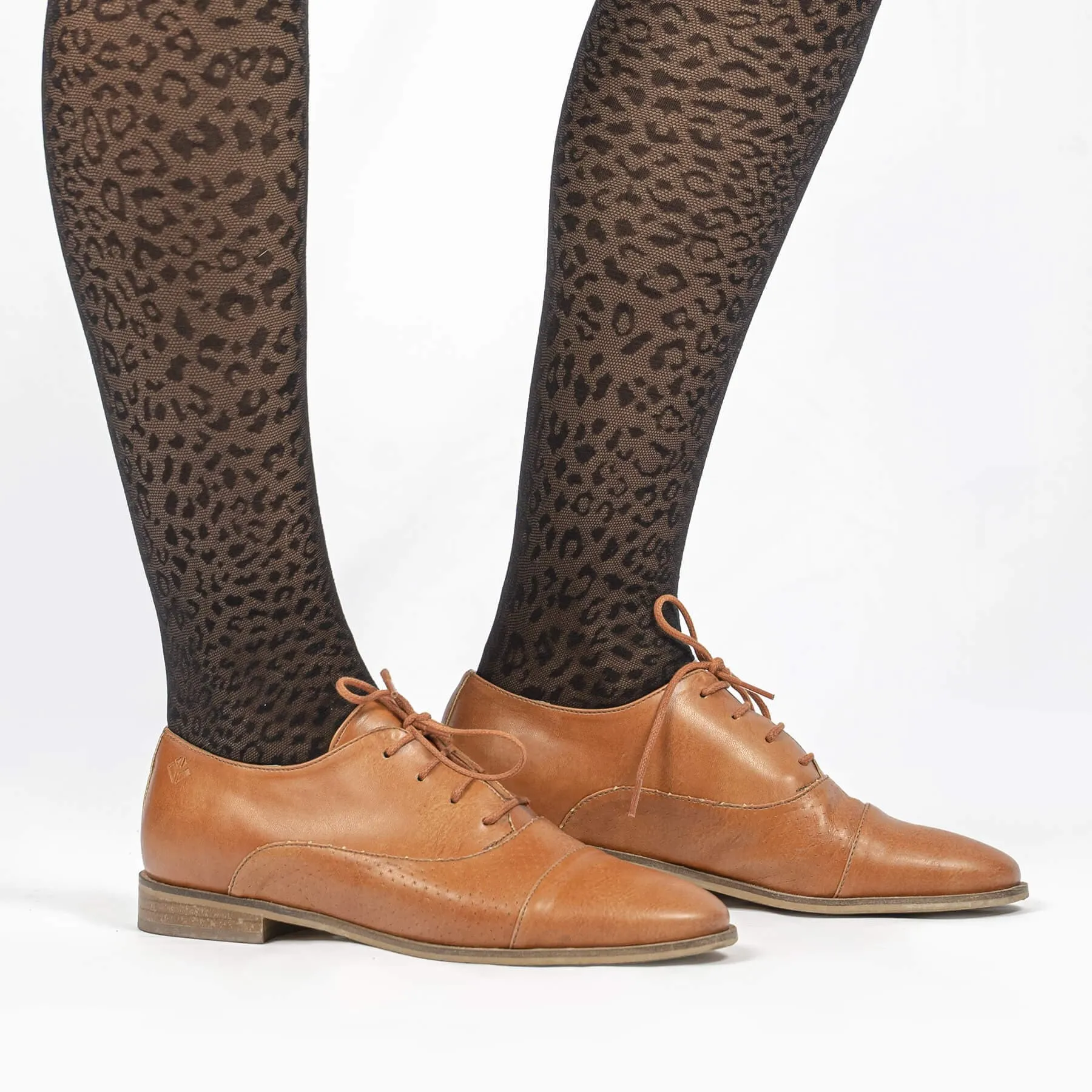 Aiko Damen Oxfordschuhe aus Veganem Leder | Kamel