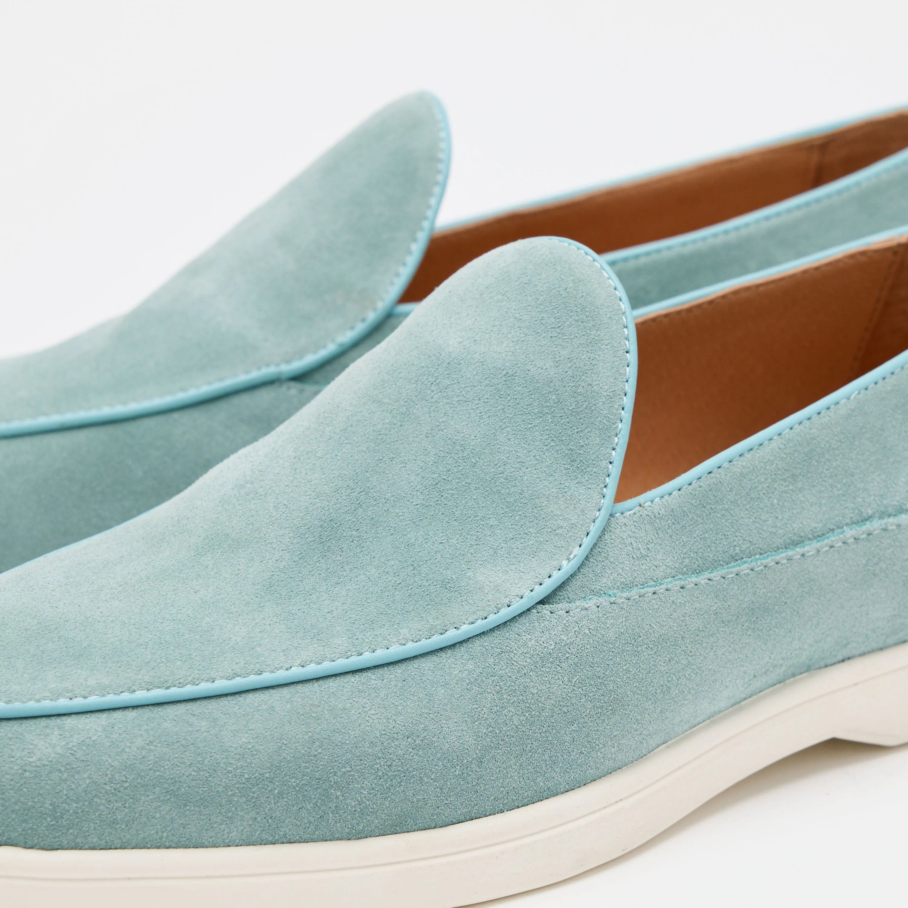 Alessandro Hellblaue Wildleder-Venetianer-Loafer
