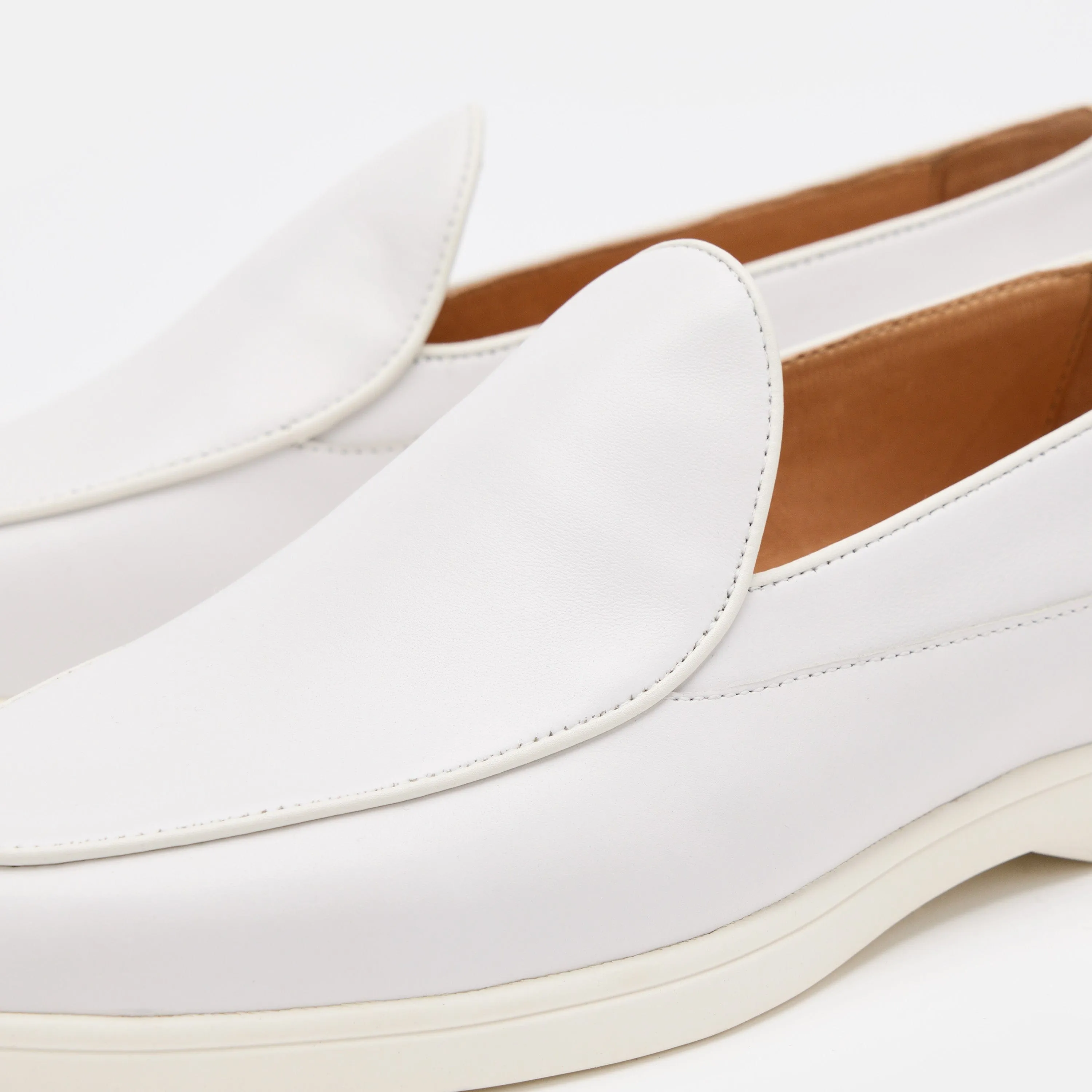 Alessandro Weiße Leder-Venetianer-Loafer