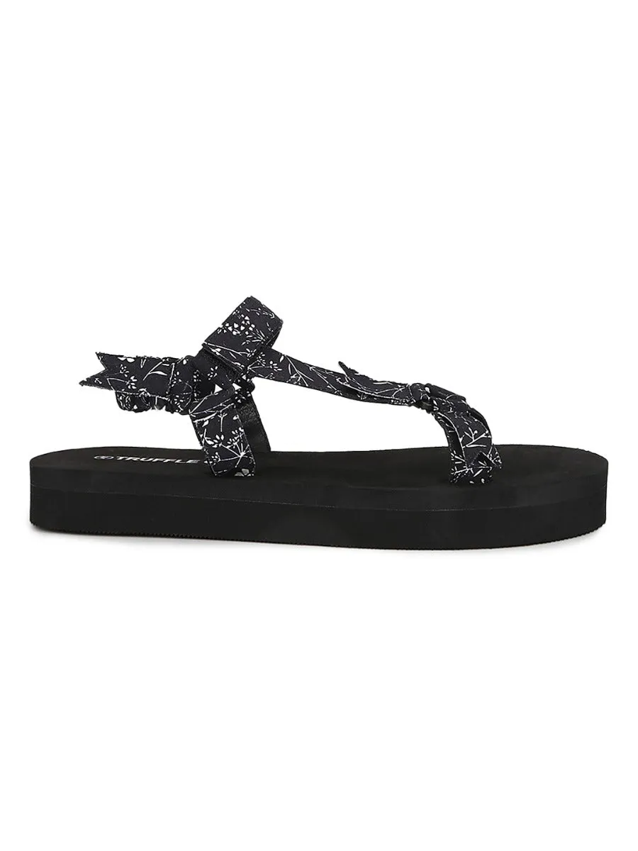 Schwarze PU-bedruckte Plateausandalen