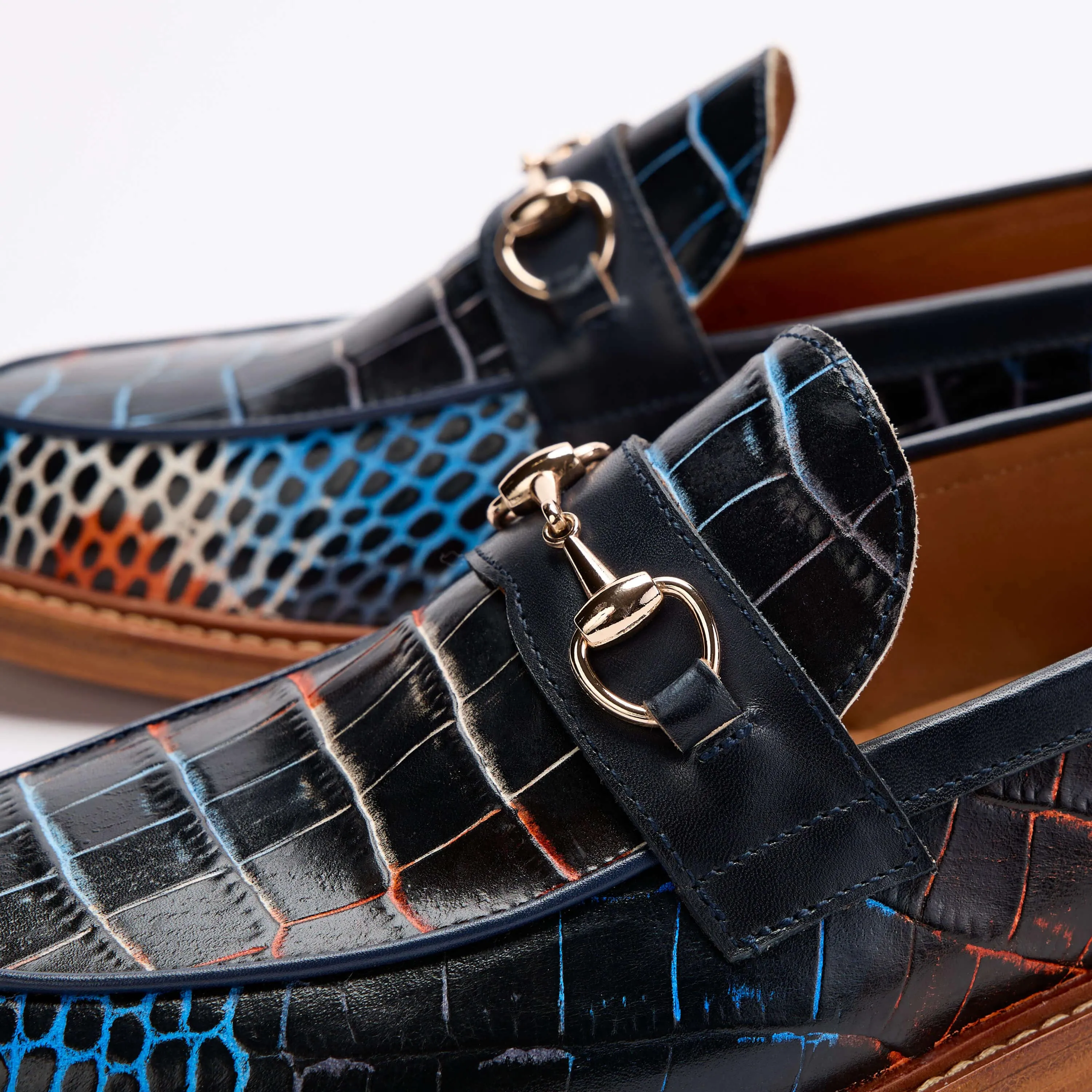 Boardwalk Navy Blue Crocodilleder Pferdebit-Loafer