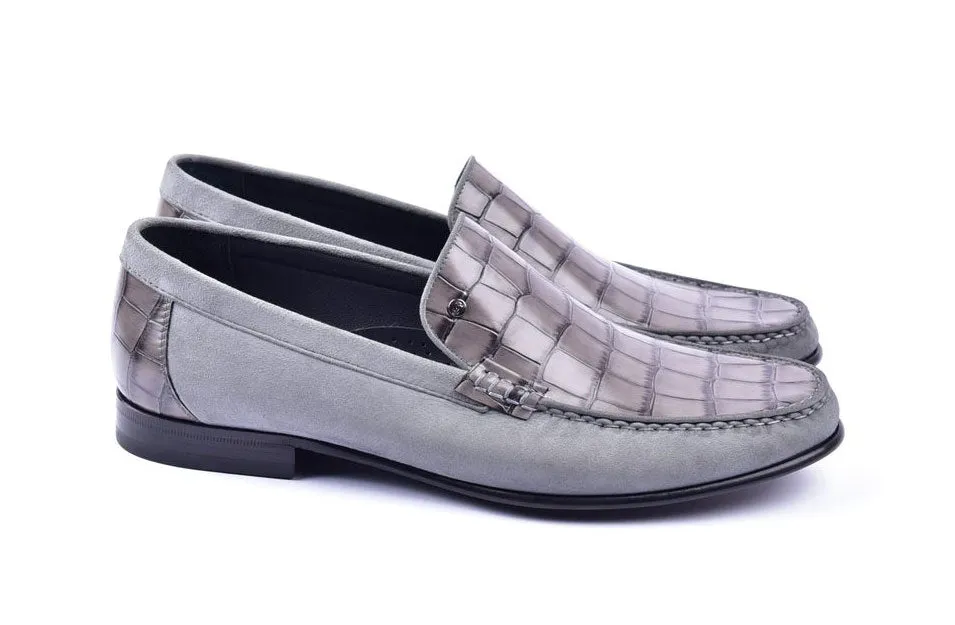 Corrente Crocodile Geprägtes Kalbsleder & Wildleder Loafer Grau