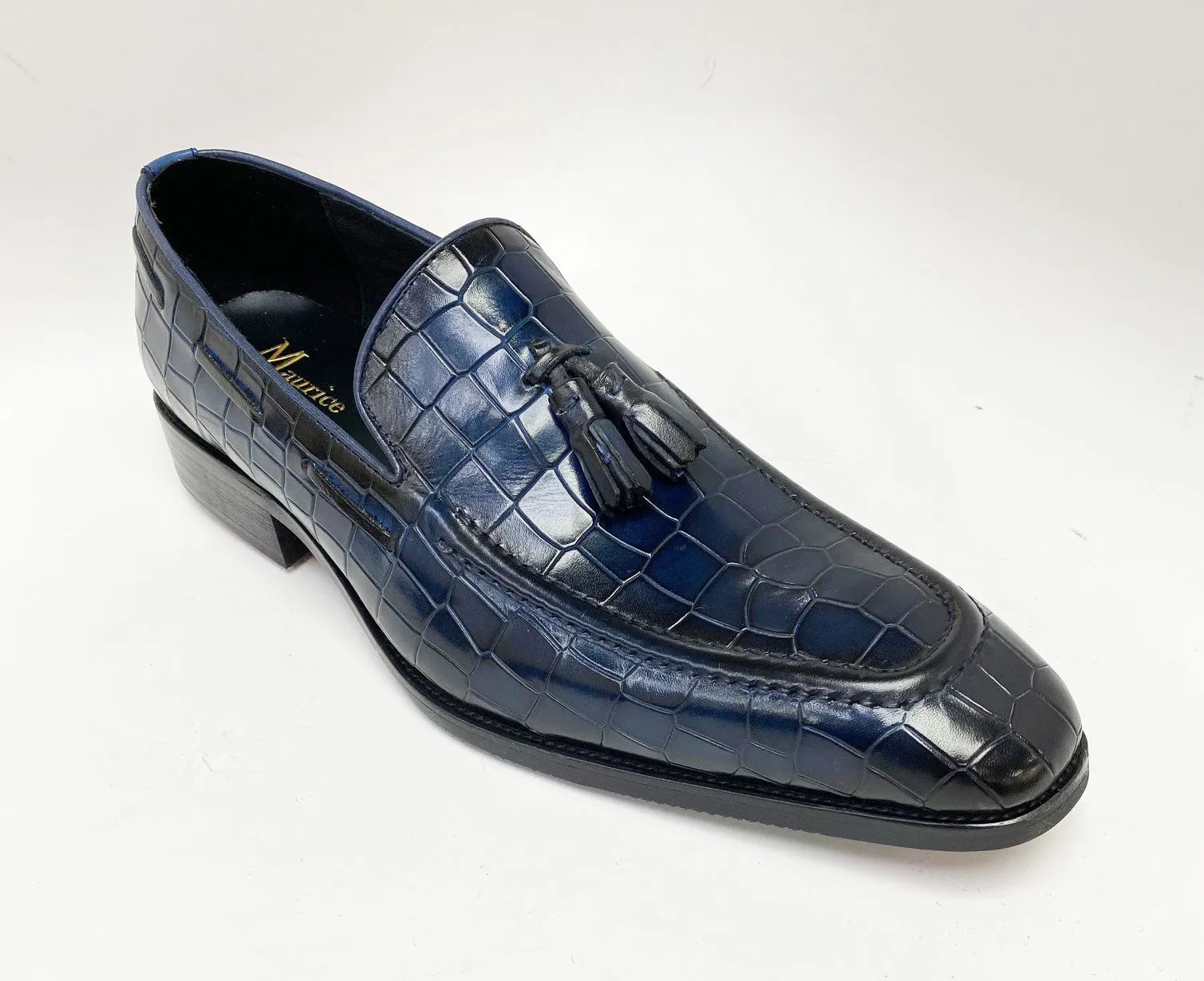 Krokodilgeprägter Schlupf-Loafer aus Kalbsleder in Marineblau