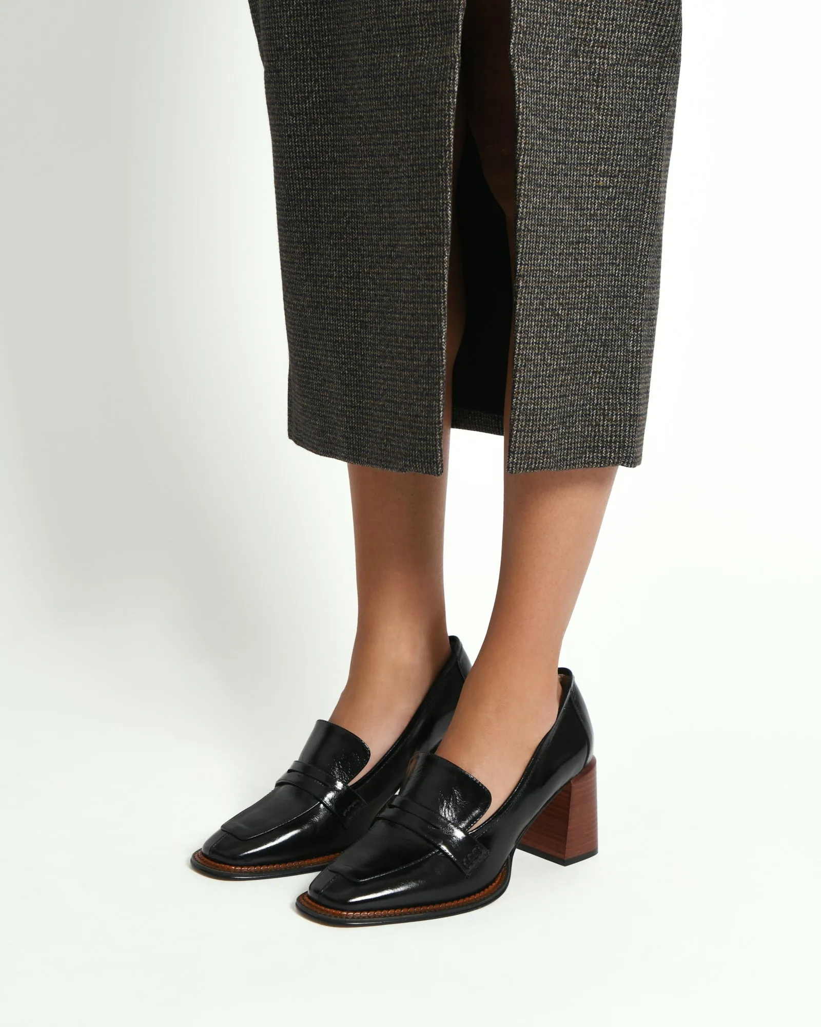 DELILAH MID HEEL LOAFERS SCHWARZES LEDER