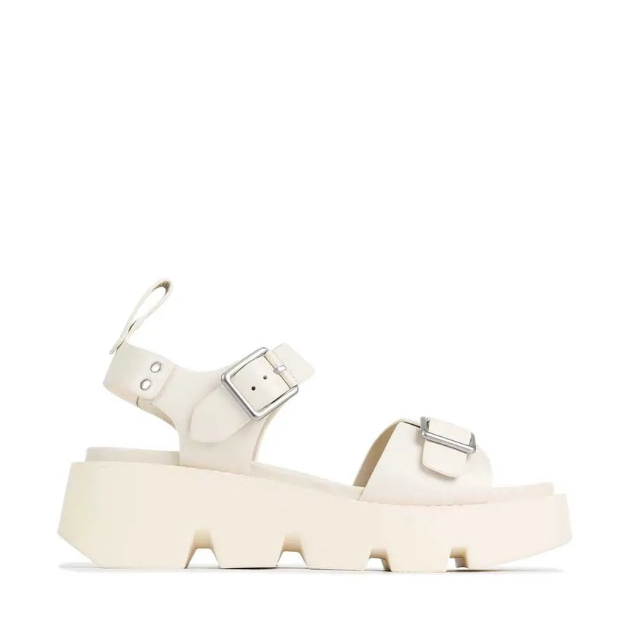 KAIRA LEDER PLATTFORM SANDALEN