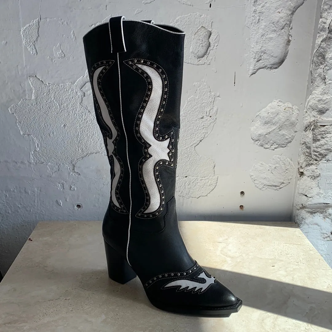 Mollini Lurva Schuhe in Schwarz/Weiß_Mollini