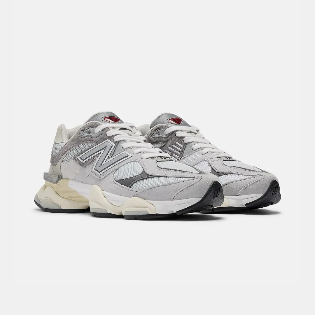 New Balance 9060 Regenwolke & Castlerock Weiß