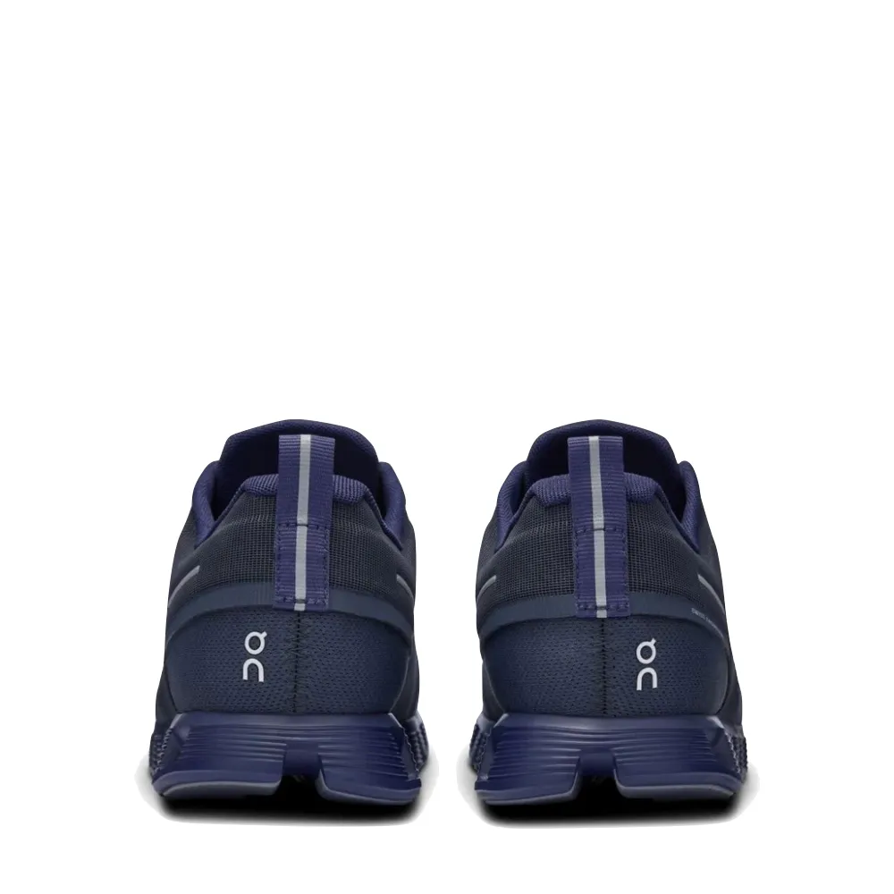On Men's Cloud 5 wasserdichter Sneaker in Marineblau/Tinte