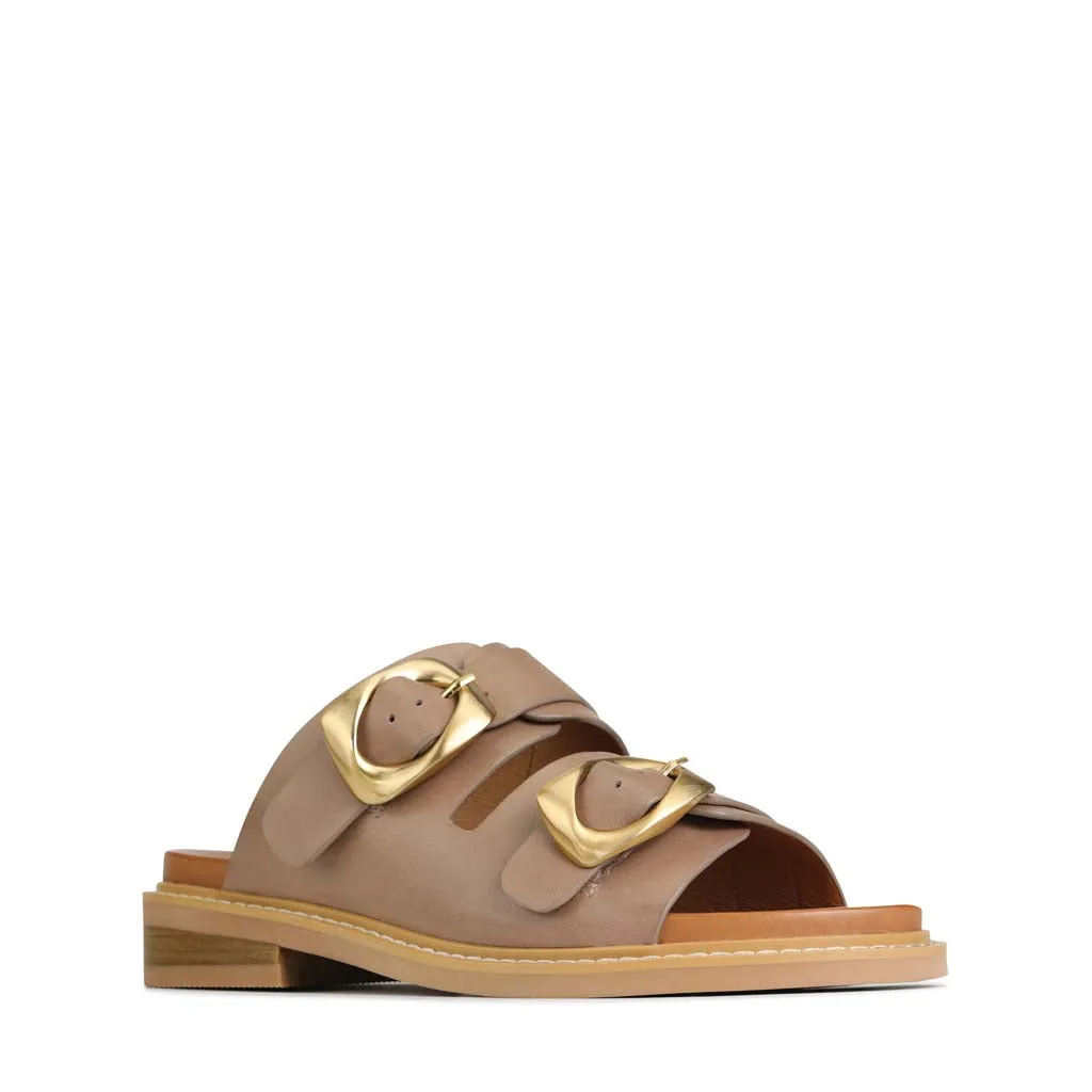 Verzierte Ledersandalen mit Riemchen