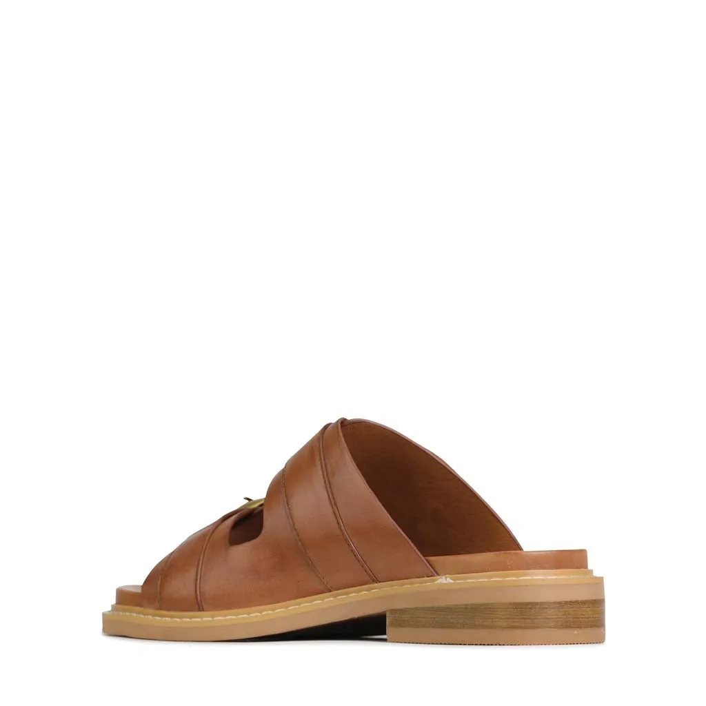 Verzierte Ledersandalen mit Riemchen