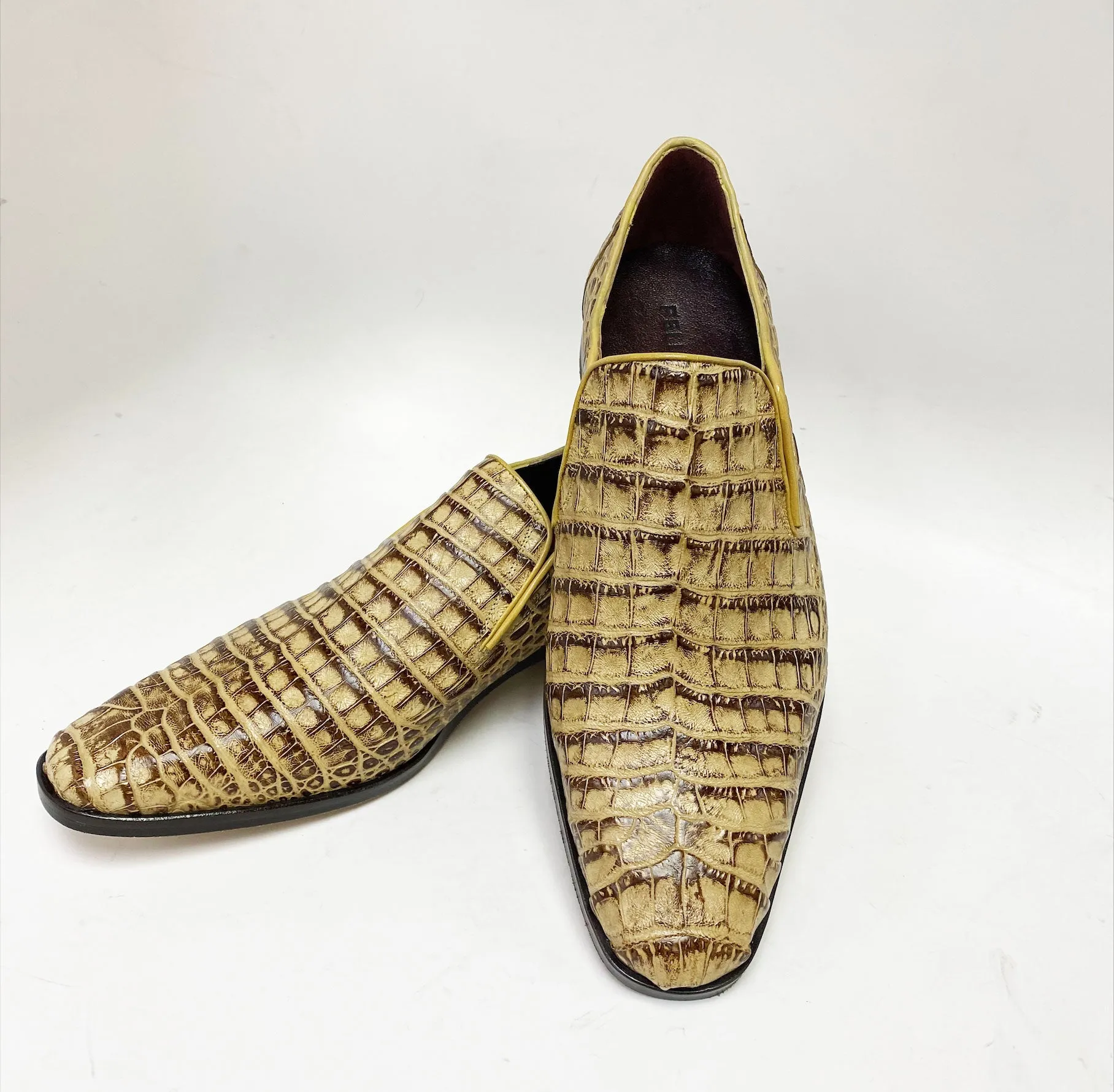 Pelle Exotics Crocodile Slip-On Loafer Taube