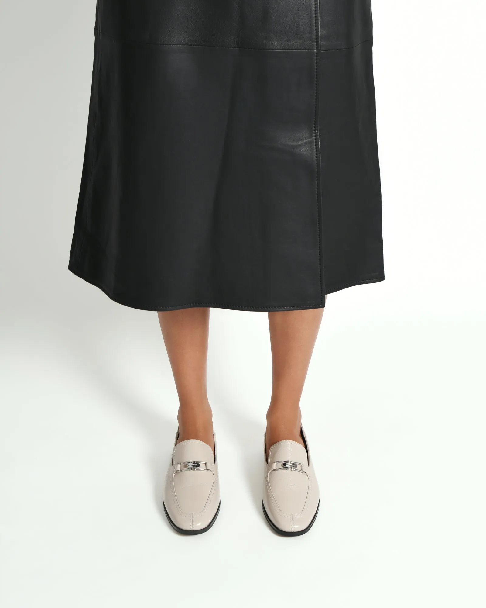 RILEY LOAFERS KNITTERLEDER IN BEIGE