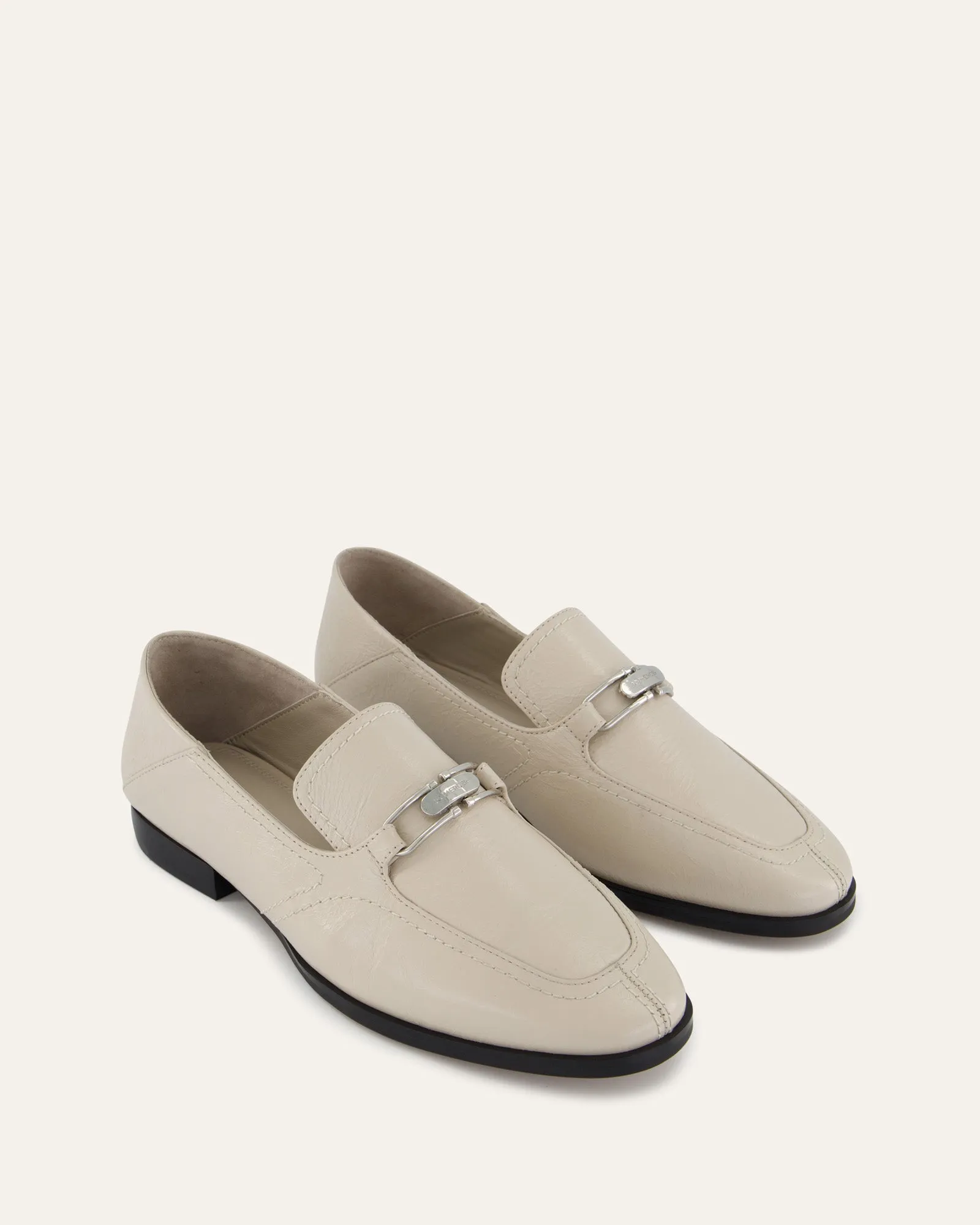 RILEY LOAFERS KNITTERLEDER IN BEIGE