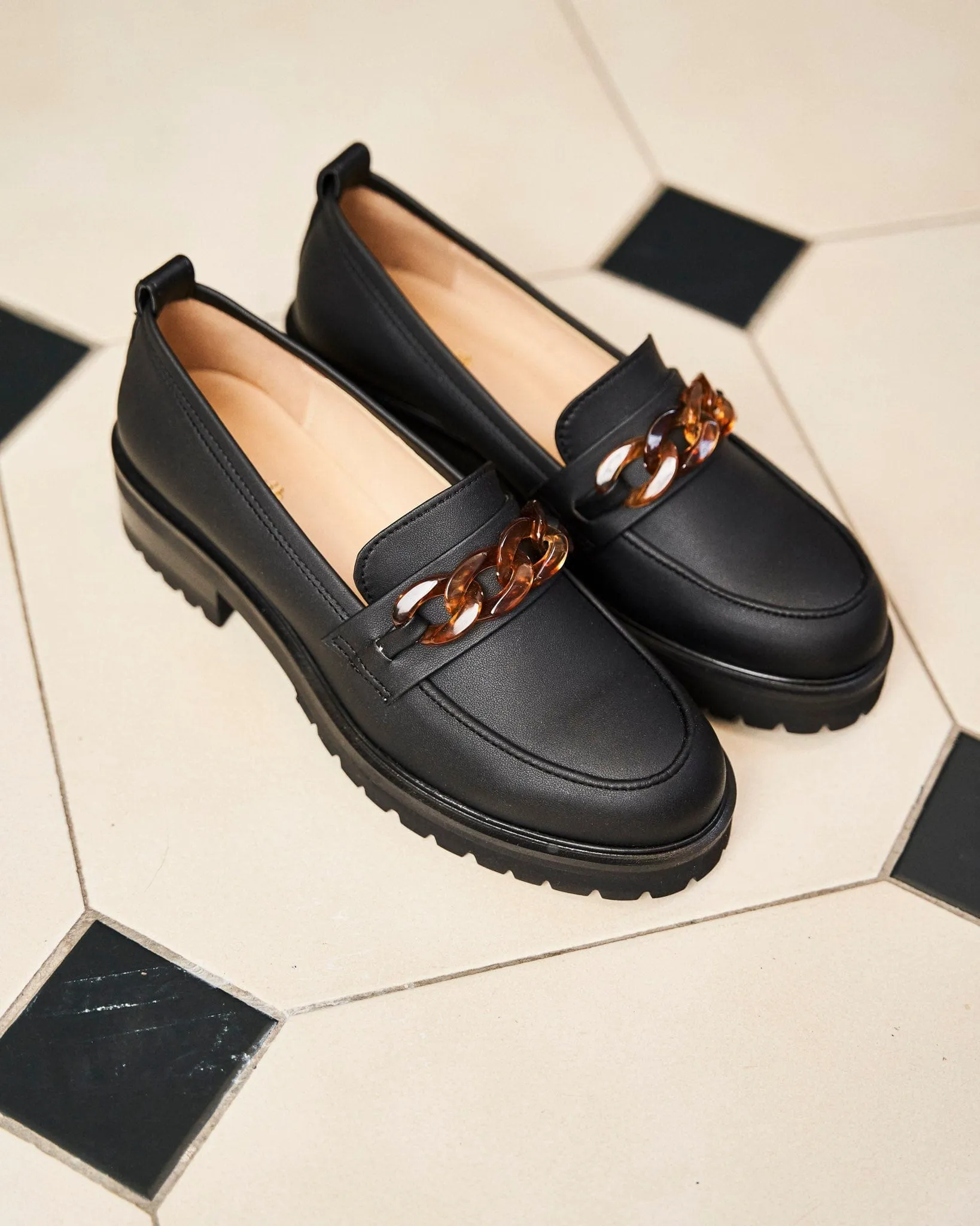 Sherlock Vegan Getreideleder-Loafer | Schwarz