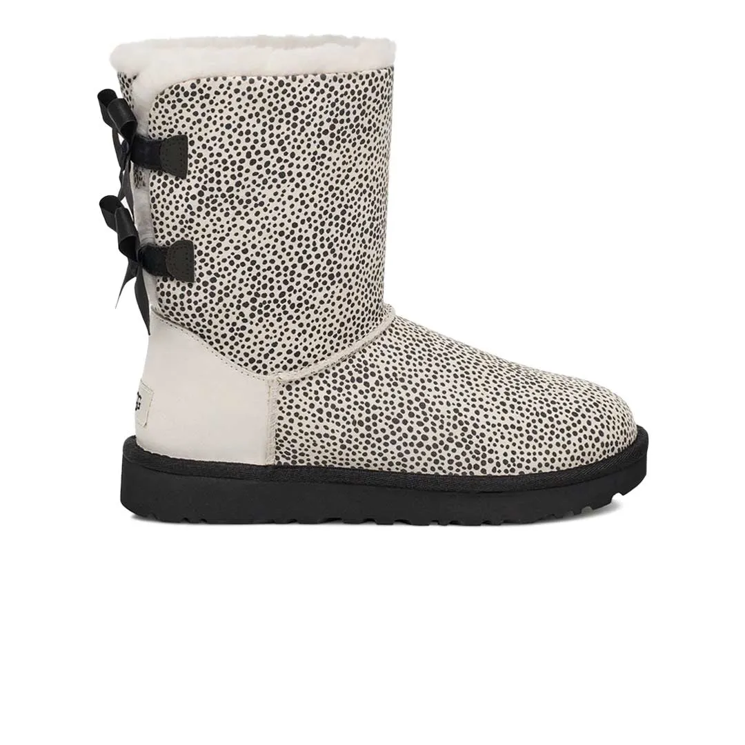 UGG® - Bailey Bow Mikro-Cheetah-Stiefel für Damen (1153525-JSM)