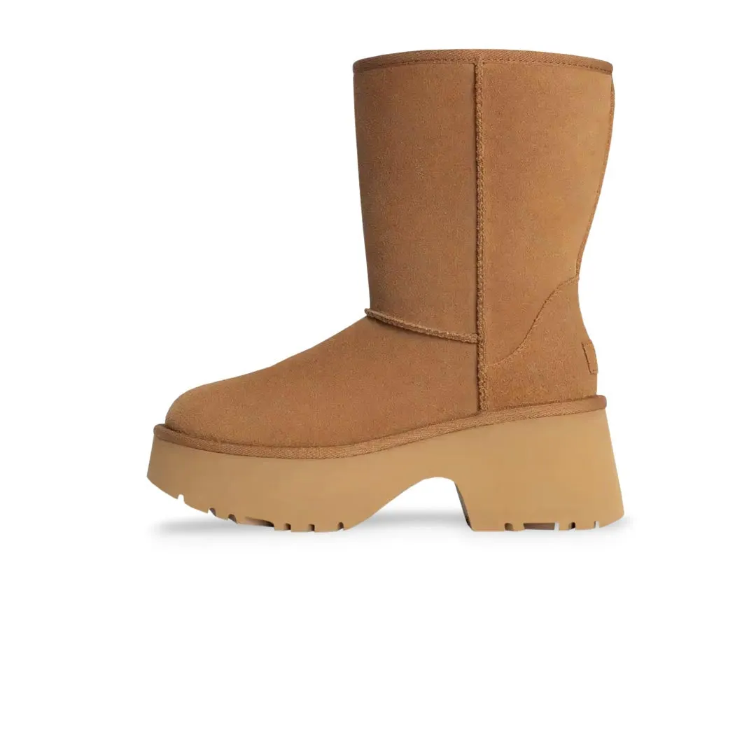 UGG® - Damen Classic Short New Heights Stiefel in Kastanie (1158310-CHE)
