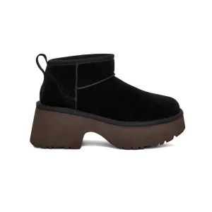 UGG® - Classic Ultra Mini New Heights Stiefel für Damen (1158311-BLK)