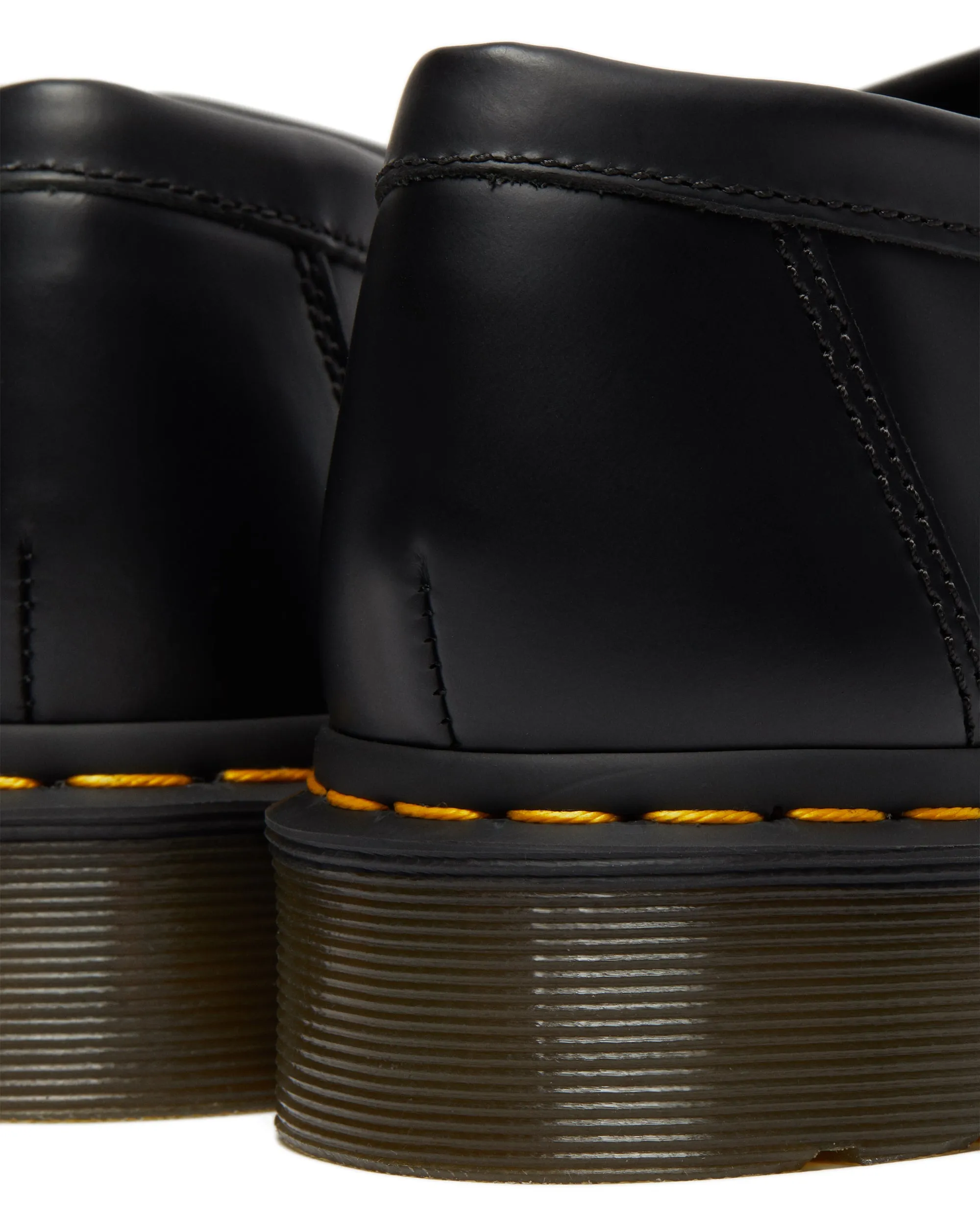 W Adrian Ys Quasten-Loafer aus schwarzem Leder